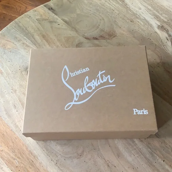 CHRISTIAN LOUBOUTIN Shoebox - Picture 1 of 6